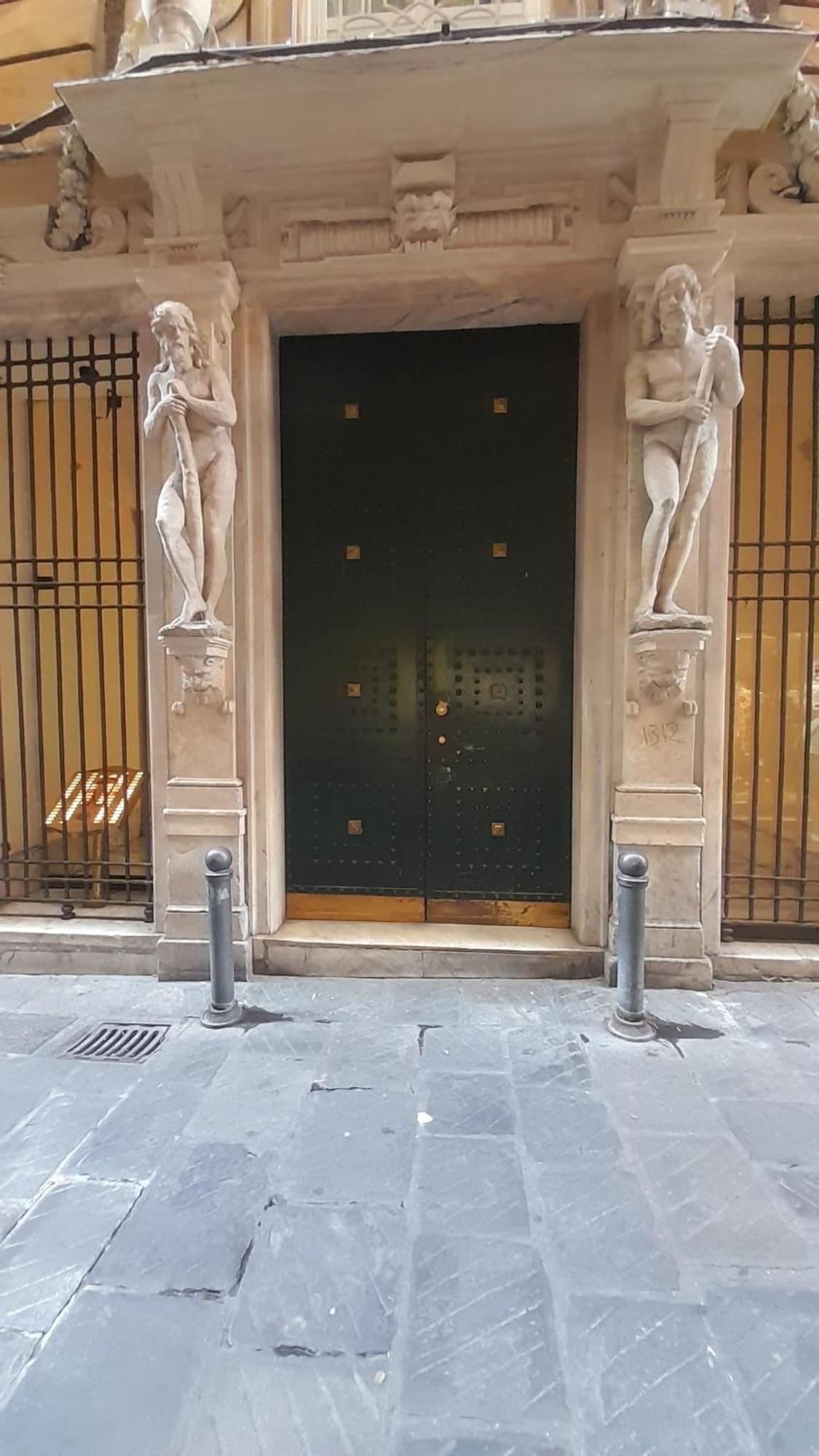 L'Angolo Verde In San Luca Genova Esterno foto